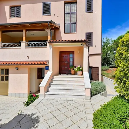 Iby Apartment Pula Exterior photo