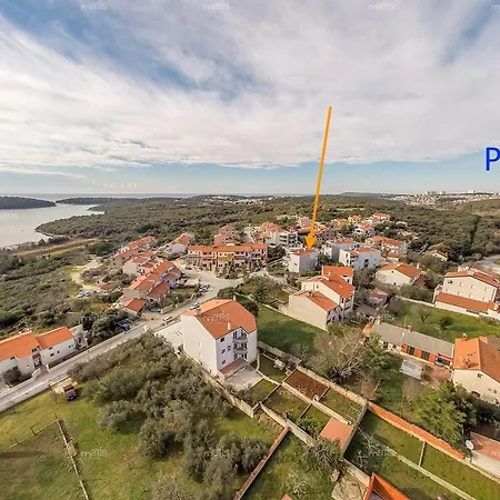Iby Apartment Pula Exterior photo